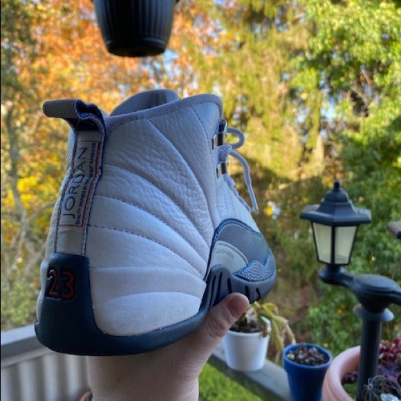Air Jordan 12 Retro French Blue - Picture 2 of 6